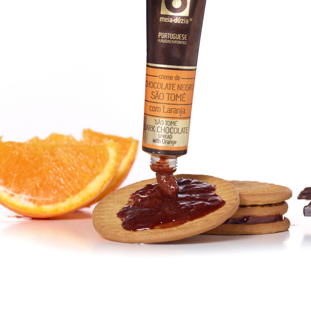 
                  
                    Travel Kit 6 Flavours (Jams, Chocolates, Olive Pastes, Honey, Sauces) – Portuguese Tiles
                  
                