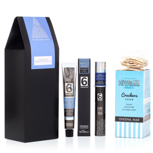 
                  
                    Experience Box no.4 - Jam + Tea + Crackers
                  
                