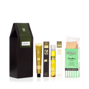 
                  
                    Experience Box no.2 - Olive Oil from Portugal + Olive Paste + Crackers
                  
                
