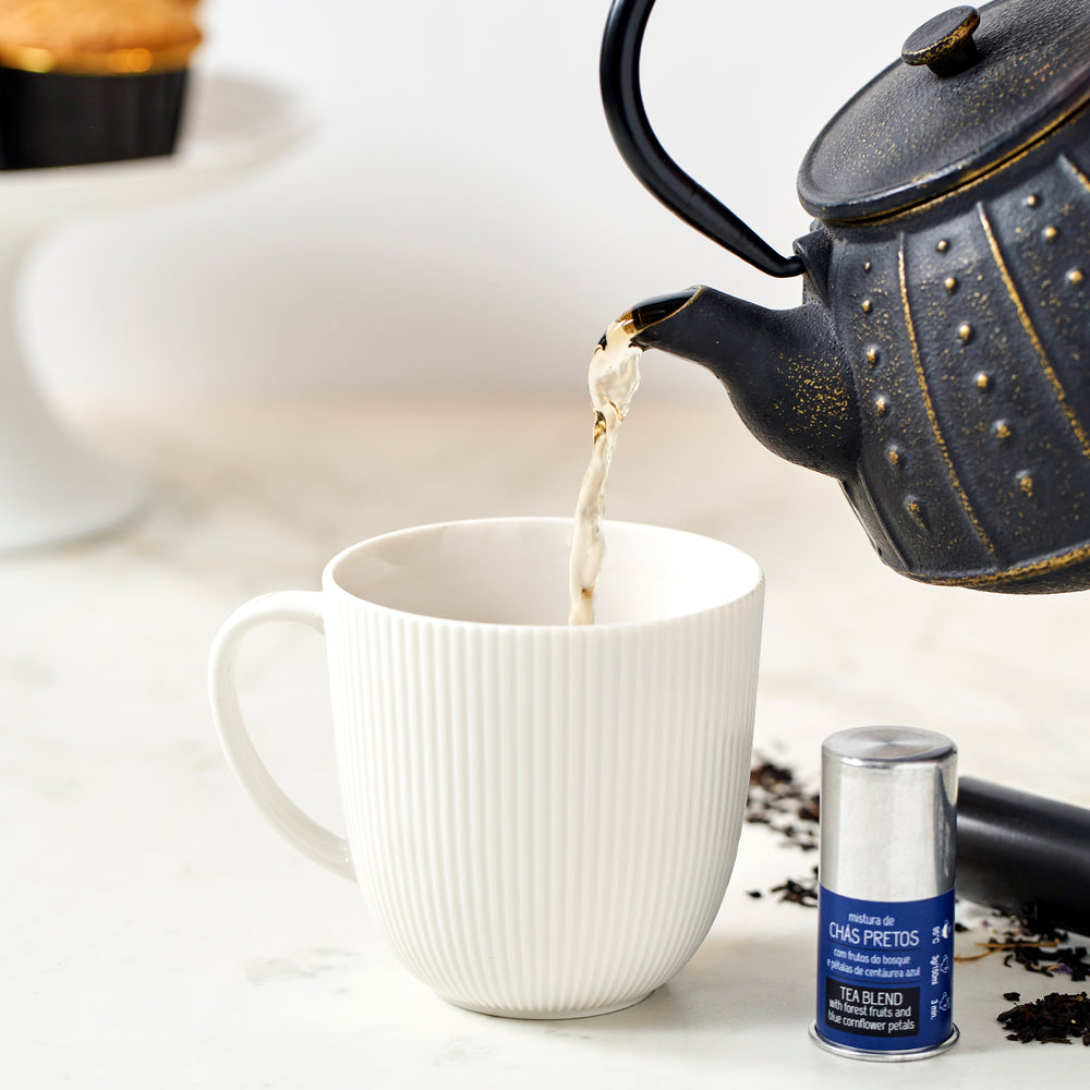 
                  
                    Mistura de Chás com Frutos do Bosque e Pétalas de Centáurea Azul
                  
                