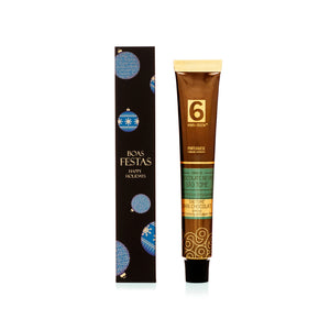 
                  
                    São Tomé Dark Chocolate Spread with Blueberry and Liqueur Wine
                  
                