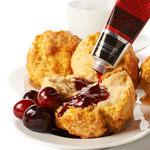 scones com topping de compota de cereja do Fundão com brandy meia.dúzia®