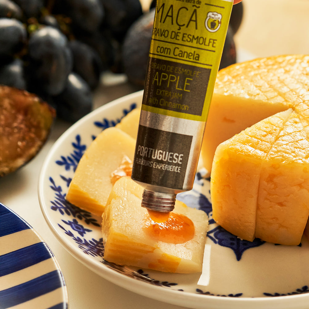 
                  
                    Doce Extra de Maçã Bravo de Esmolfe com Canela
                  
                