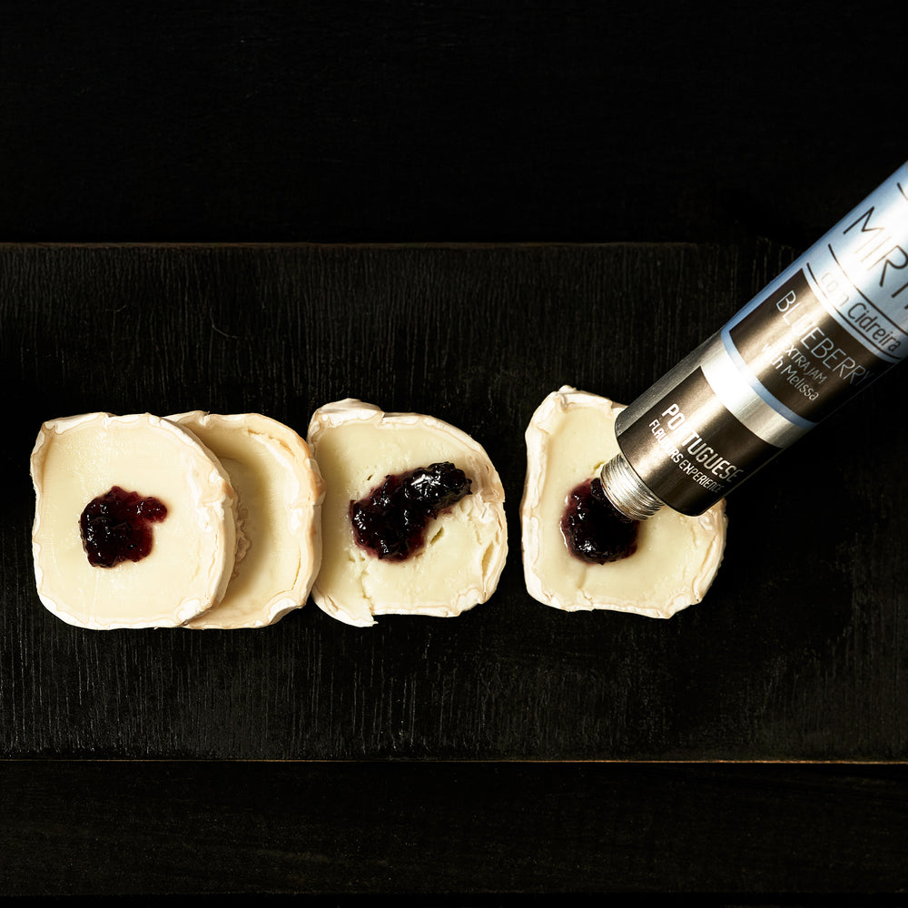 
                  
                    Box Gastronómica n.3: Queijo Cabra + Doce de Mirtilo - Especial Natal
                  
                