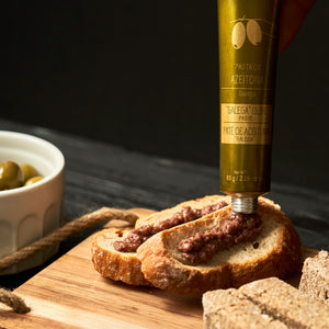 
                  
                    Coffret Gastronomique n.8: Pâte d'Olives Galiciennes à la Figue + Huile d'Olive - Spécial Noël
                  
                