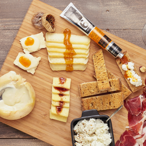 
                  
                    Gastronomic Box No. 5: Goat's Cheese + PACK 3 Jams | Father's Day
                  
                