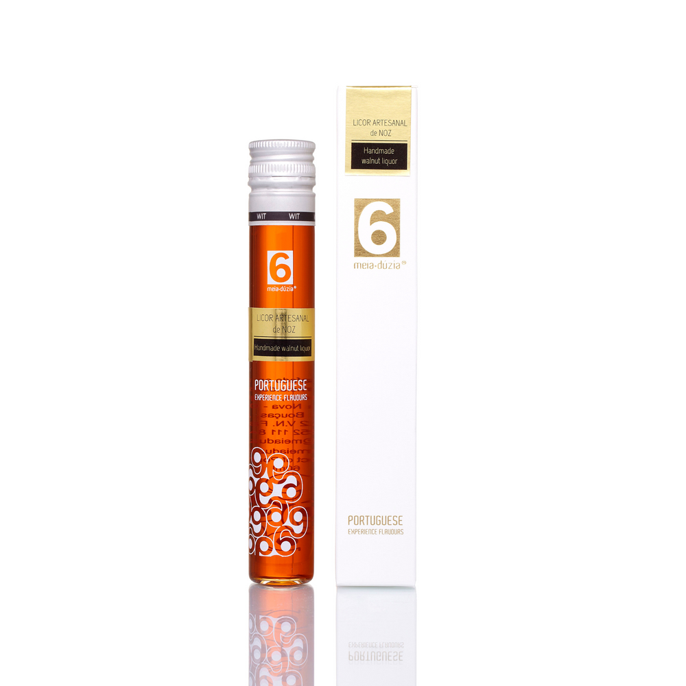 Licor de Noz - licor artesanal português em tubo by meia.dúzia - sabores de Portugal