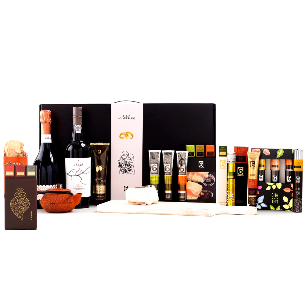 
                  
                    Luxury Gourmet Hamper - Wedding Anniversary - Silver Anniversary
                  
                