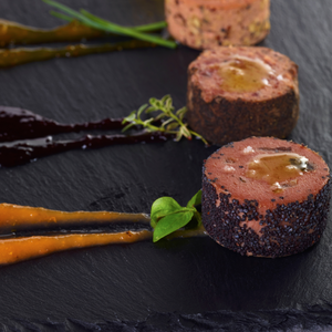 
                  
                    Foie-Gras com Compota artesanal de Figo e Laranja com vinho do Porto meia.dúzia
                  
                