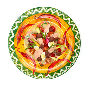 
                  
                    Salada de Atum Estilo Niçoise com Pasta de Azeitona e Chutney de Pimento Vermelho, receita do Chef Álvaro Costa
                  
                